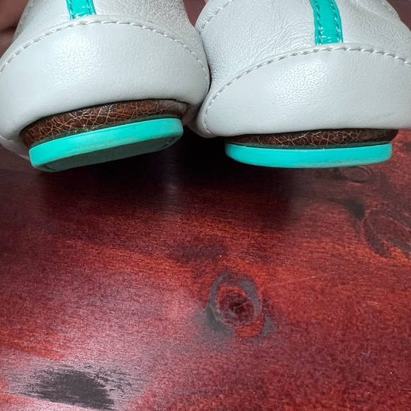 Tieks by Gavrieli Cool Gray Ballet Flats - Picture 8 of 14